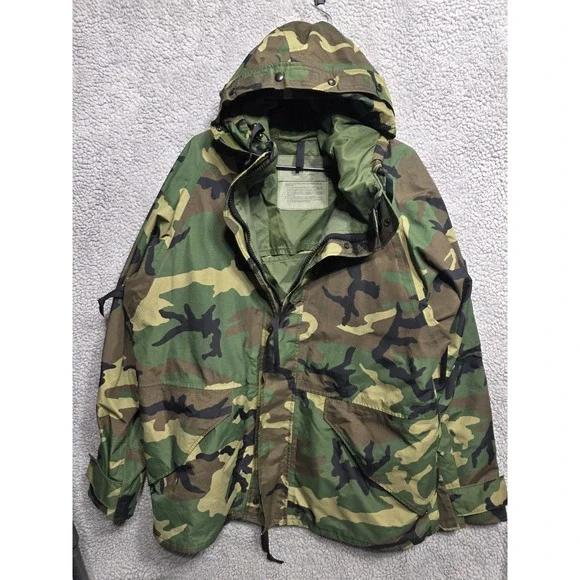 Woodland Camo Us Military Goretex Parka US Military Gore-Tex
